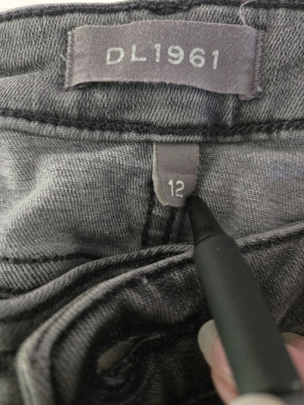 DL1961 Kids Chloe Gray Skinny Jeans Size 12 Stretch Denim
